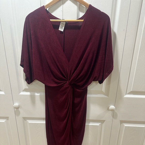 Full Grown Knot Dress - Burgundy - Picture 3 of 8